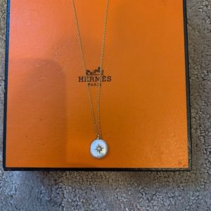 Pearl rhinestone necklace